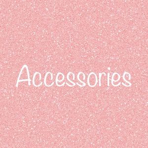 No outfit is complete without Accessories 💕🌸